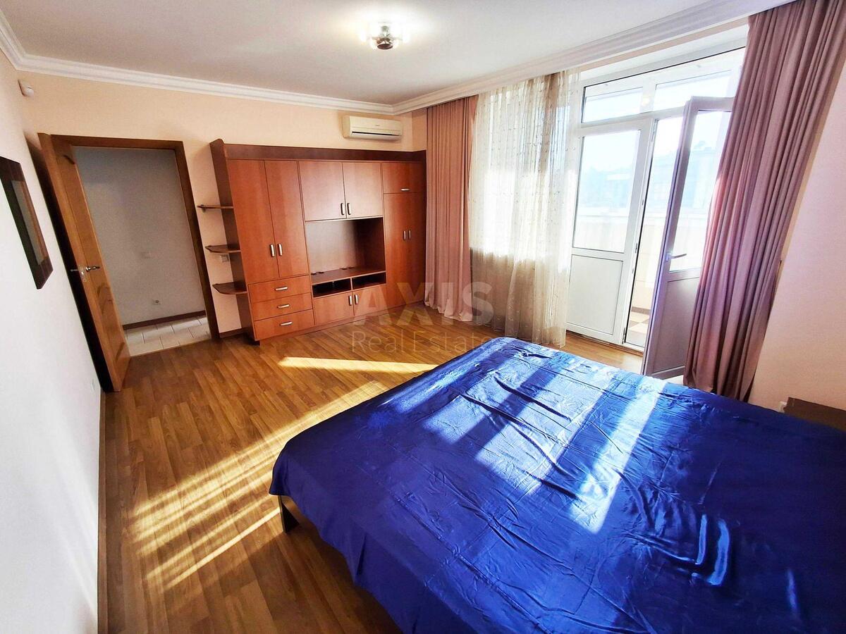 3k apartment vul. Okipnoi' Rai'sy 105