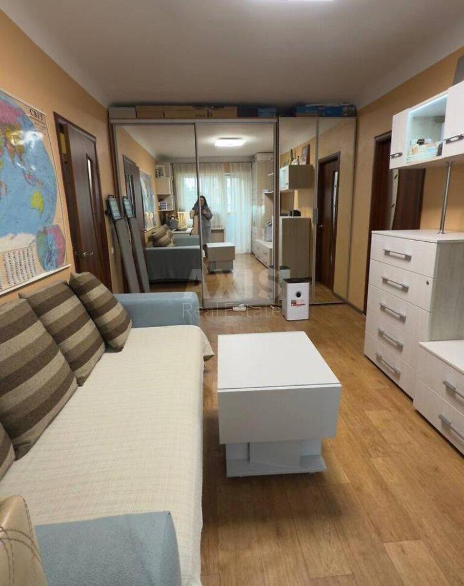 2к квартира ул. Кирилловская 115/1623324