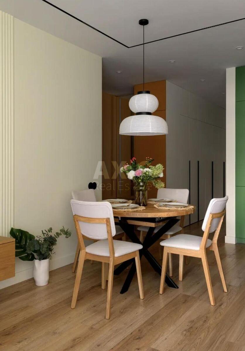 2k apartment bul. Ryl's'kogo Tadeja 1620048