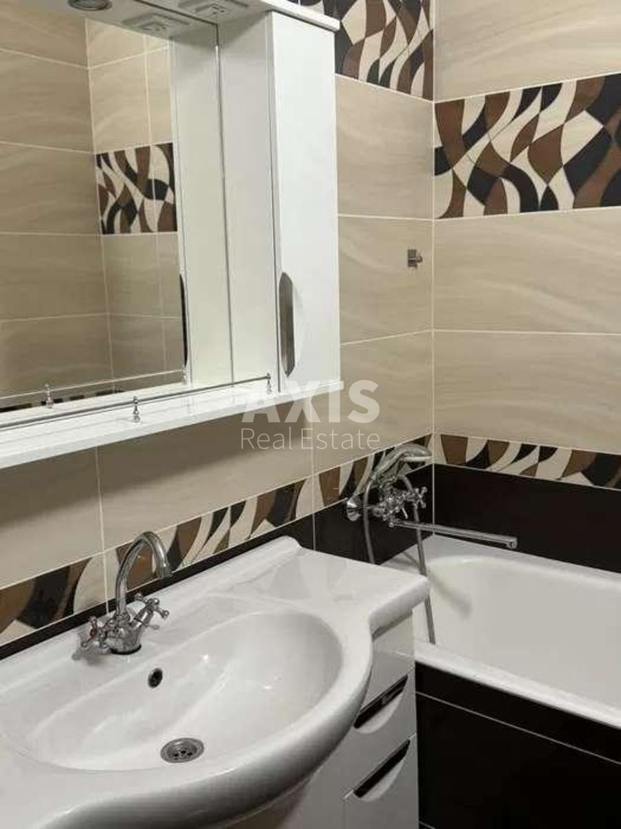 1k apartment vul. Dragomanova 6/16