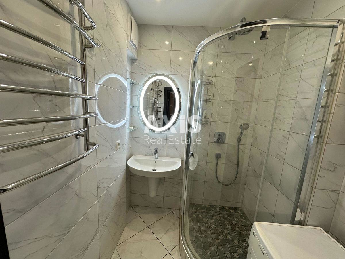 2k apartment nab. Dniprovs'ka 18445796