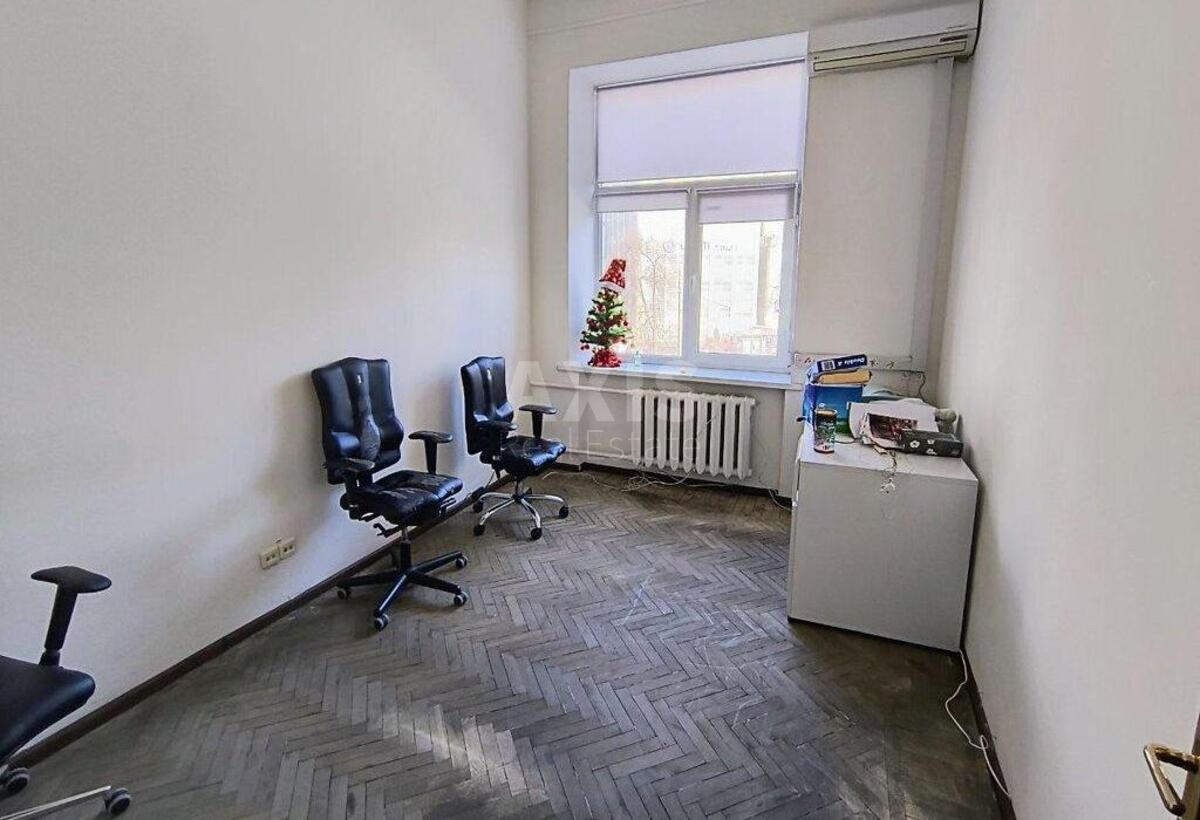 Офис ул. Сечевых Стрельцов 77, 58м20
