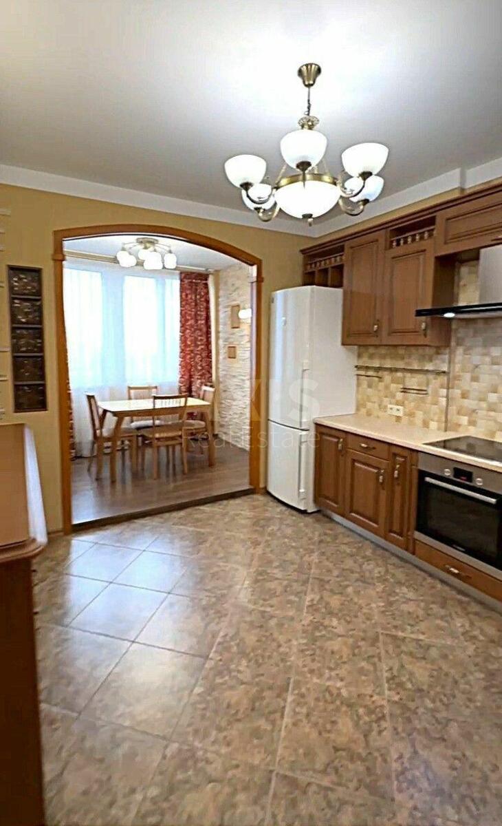 2k apartment vul. Vyshgorods'ka 45
