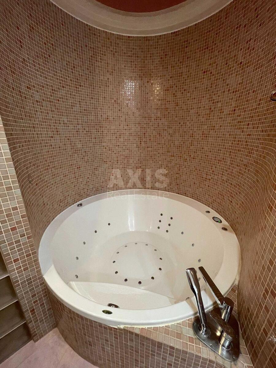 3k apartment pr-t Geroi'v Stalingrada 12Д5855310
