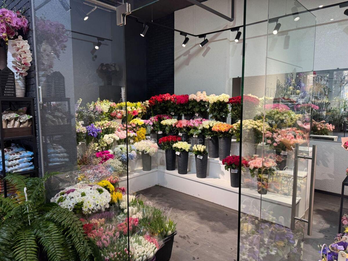 Trade object vul. Mehanizatoriv 20, 105m2581955