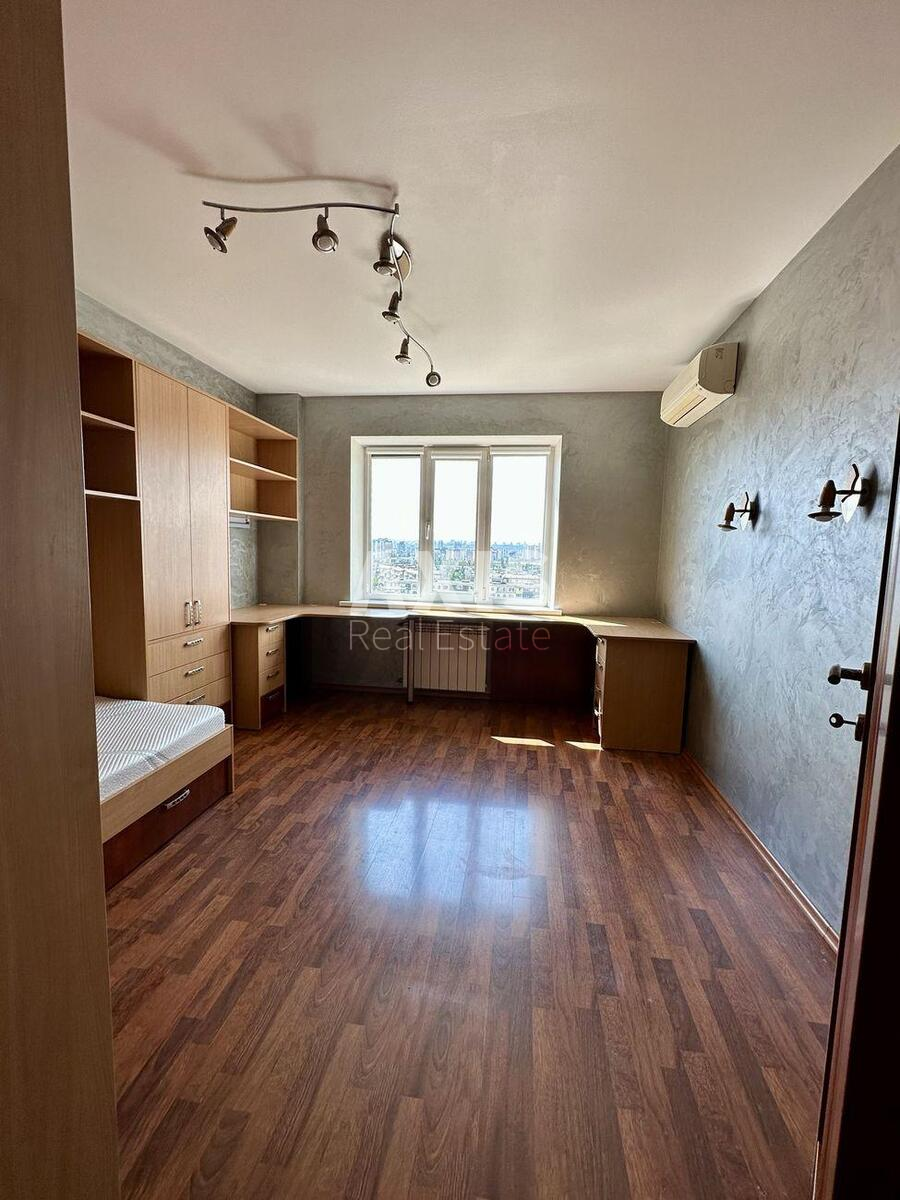 3к квартира вул. Матеюка Миколи 10А566194