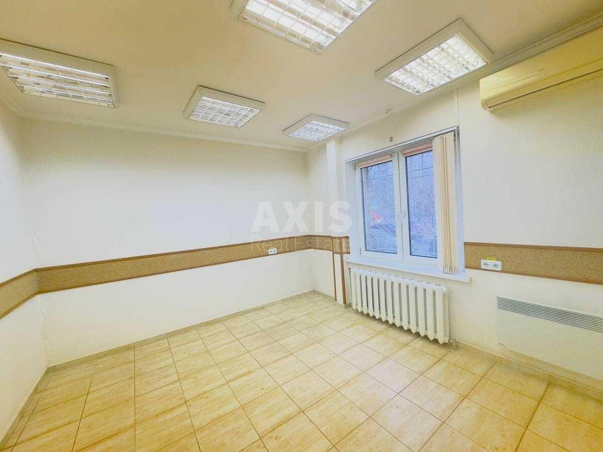 Объект торговли ул. Юлии Здановской 83А, 53м2630934