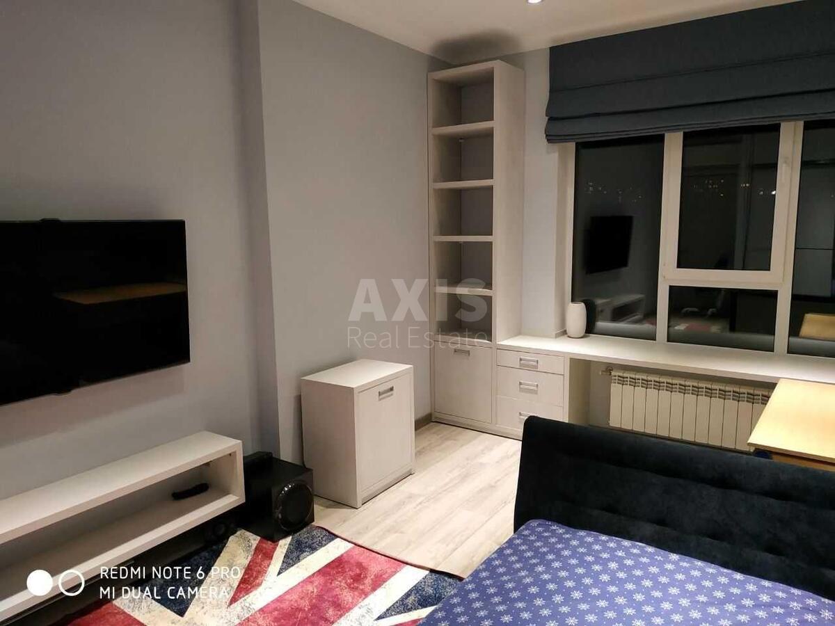 3k apartment vul. Barbjusa Anri 28А5