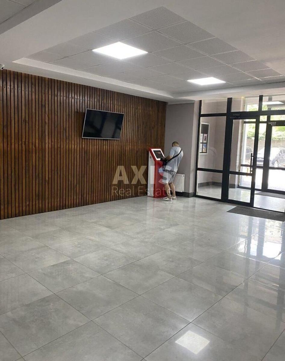 1k apartment vul. Rajduzhna 56420969