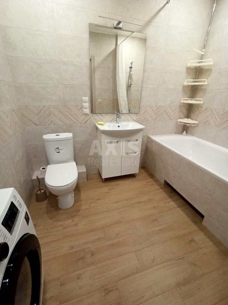 2к квартира ул. Александра Олеся 4Б633035