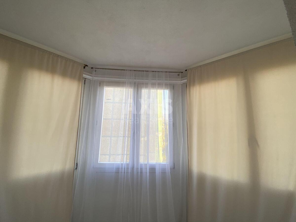2k apartment vul. Makii'vs'ka 10А597525