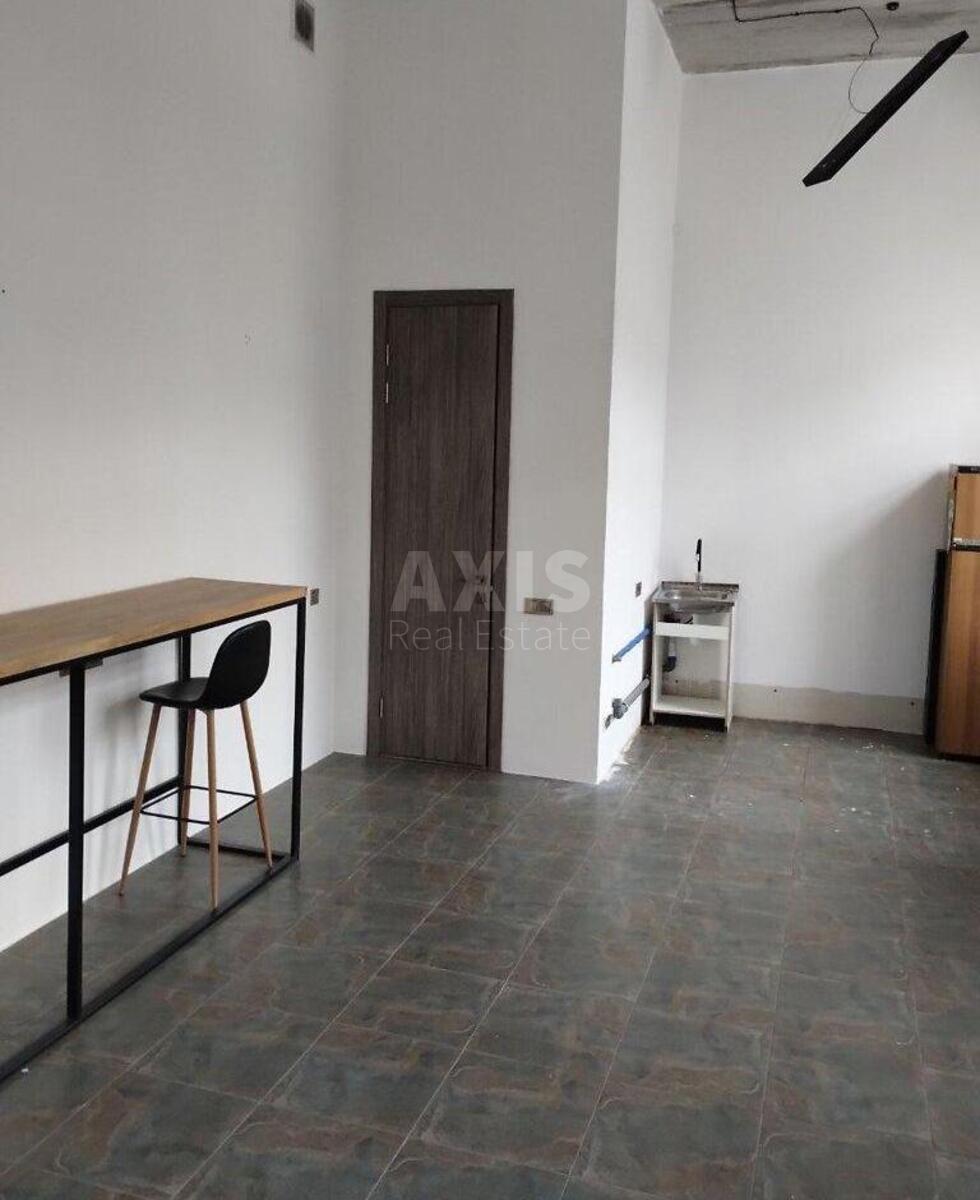 Офис ул. Кожемяцкая 20Б, 33м20