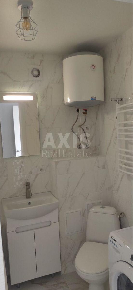 1k apartment vul. Novopyrogivs'ka 214