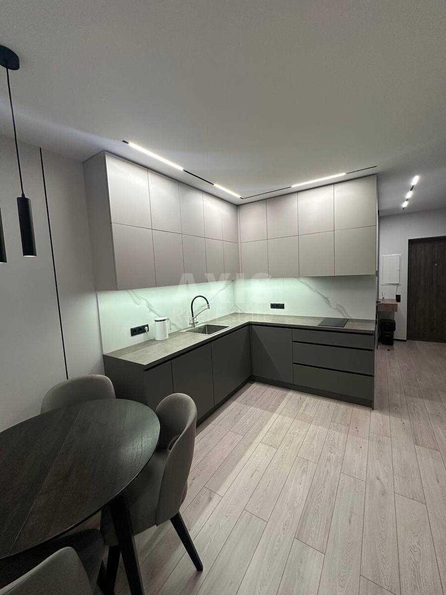 1k apartment vul. Brativ Shemetiv 10/8
