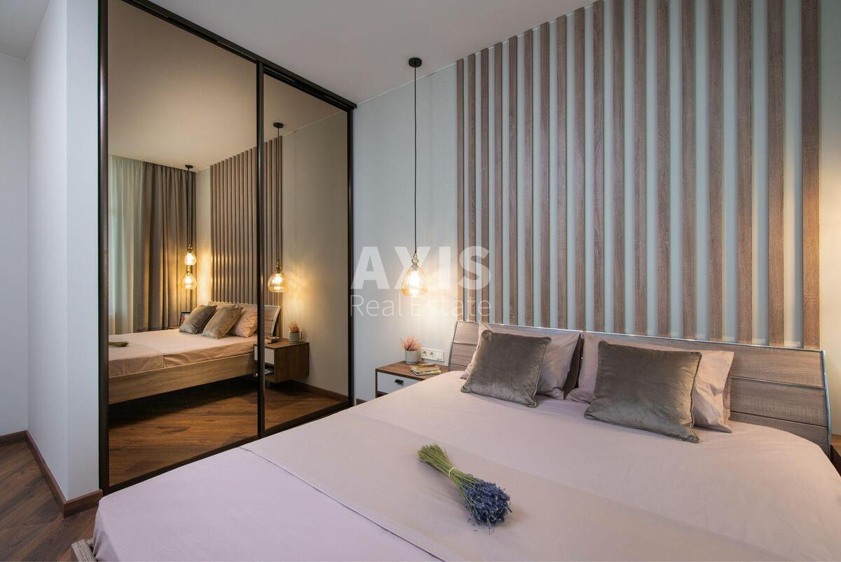 3k apartment vul. Dragomyrova Myhajla 115510111