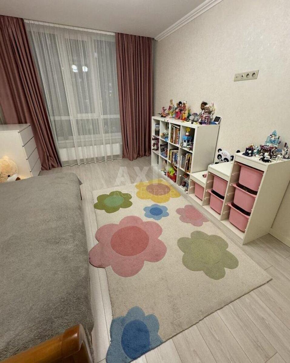 3k apartment vul. Kahovs'ka 62А5