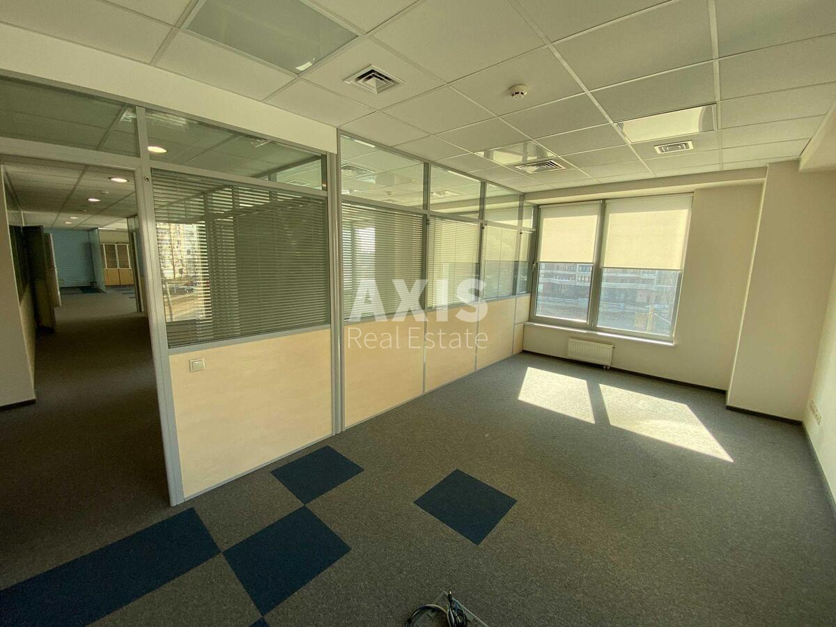 Office vul. Degtjarivs'ka 27Т, 781m2534674