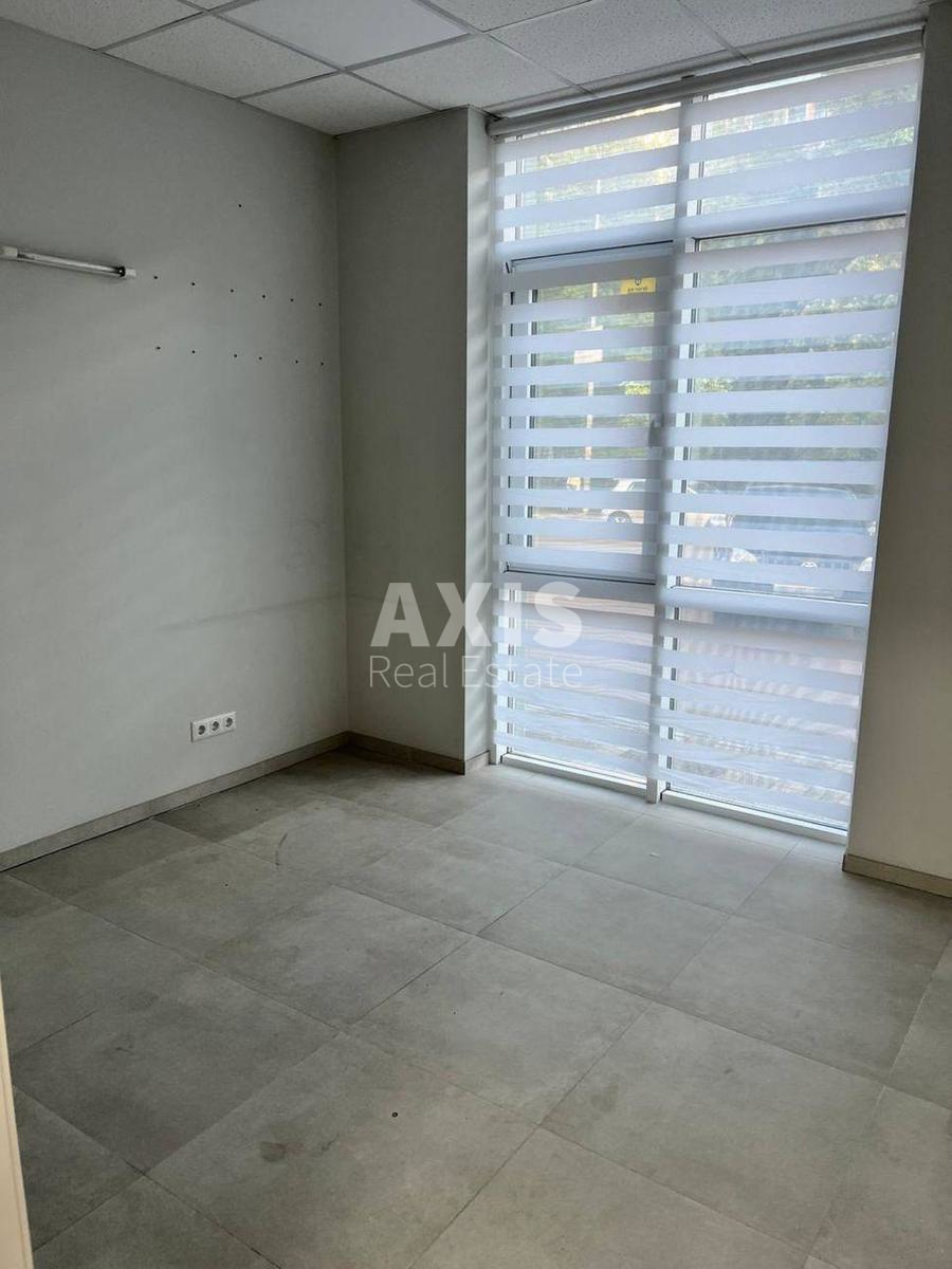 Офис ул. Василия Тютюнника 53, 120м2403821