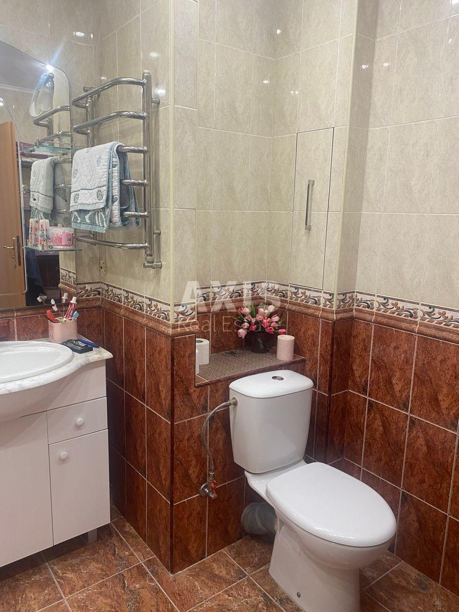 4k apartment vul. Myshugy Oleksandra 11580657