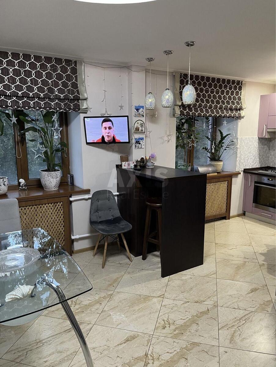 2k apartment vul. Stadionna 3А584650