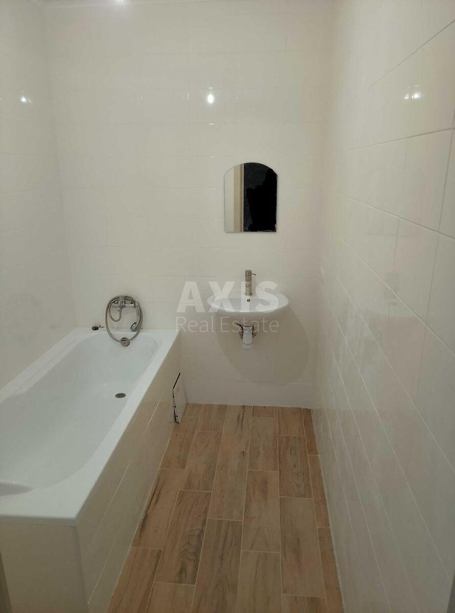 2k apartment vul. Krakivs'ka 278