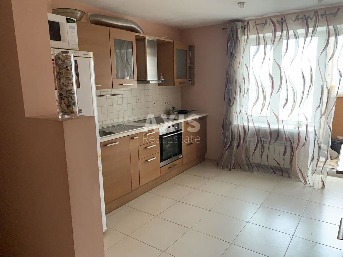 2k apartment vul. Bratyslavs'ka 70
