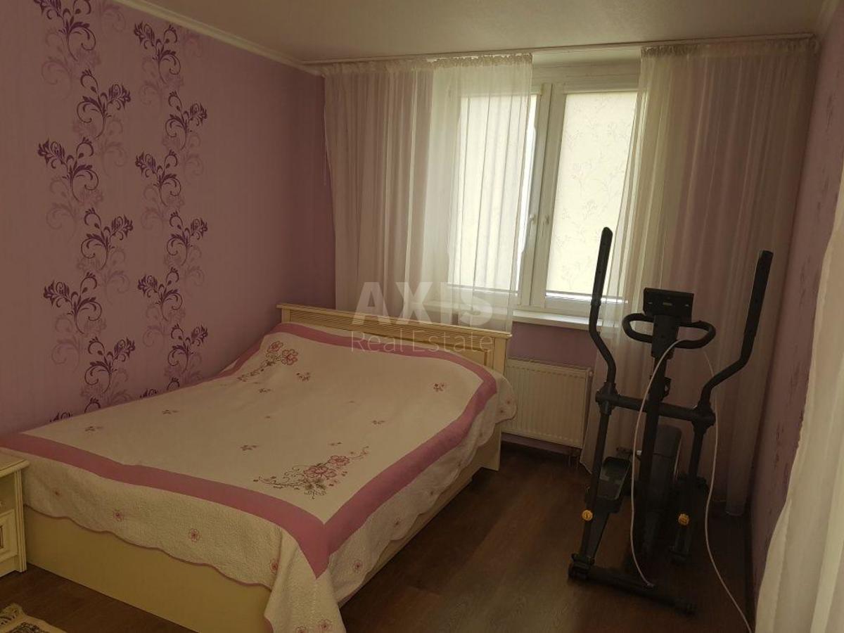 3k apartment vul. Chervona kalyna 687