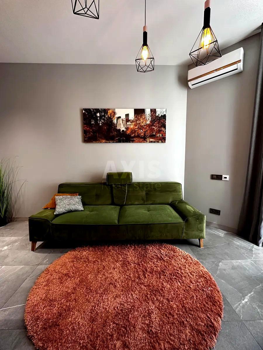 2к квартира ул. Филатова Академика 2/16377210