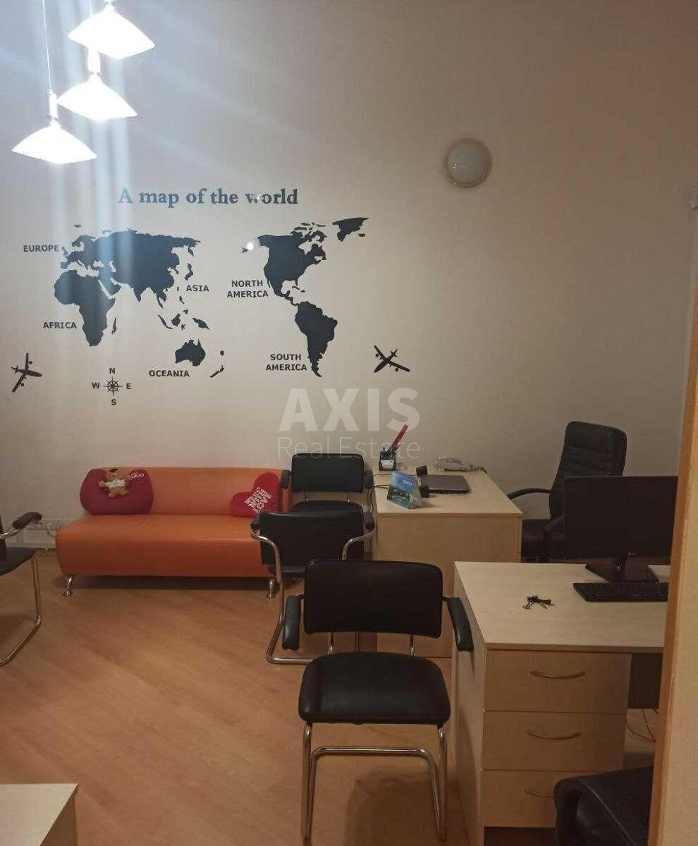 Office vul. Franka Ivana 12, 46m21