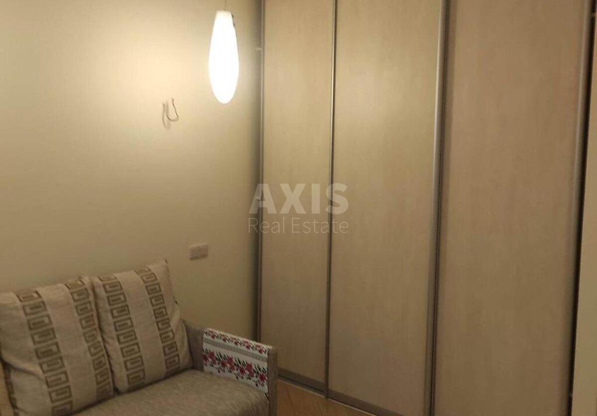 3k apartment vul. Amosova Mykoly 42