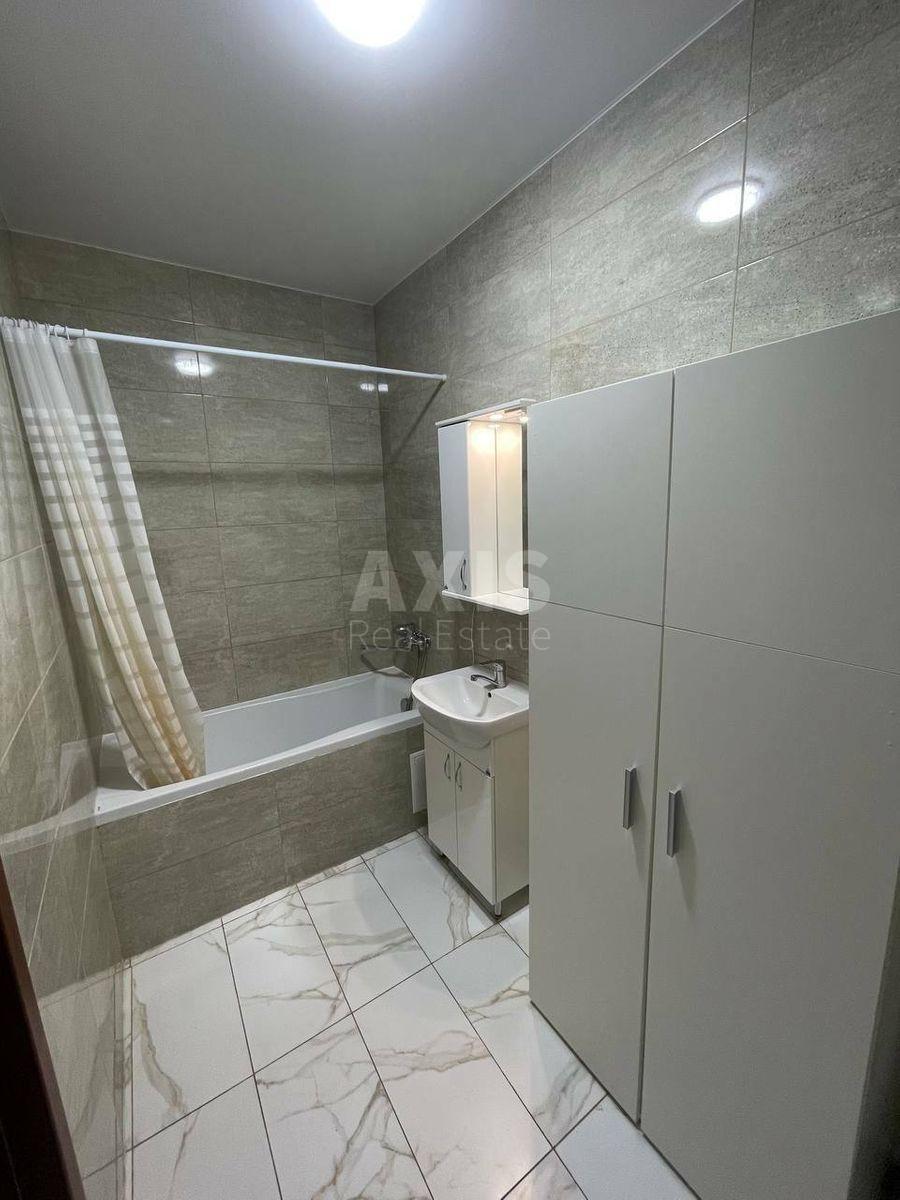 1k apartment prov. Lobachevs'kogo 71