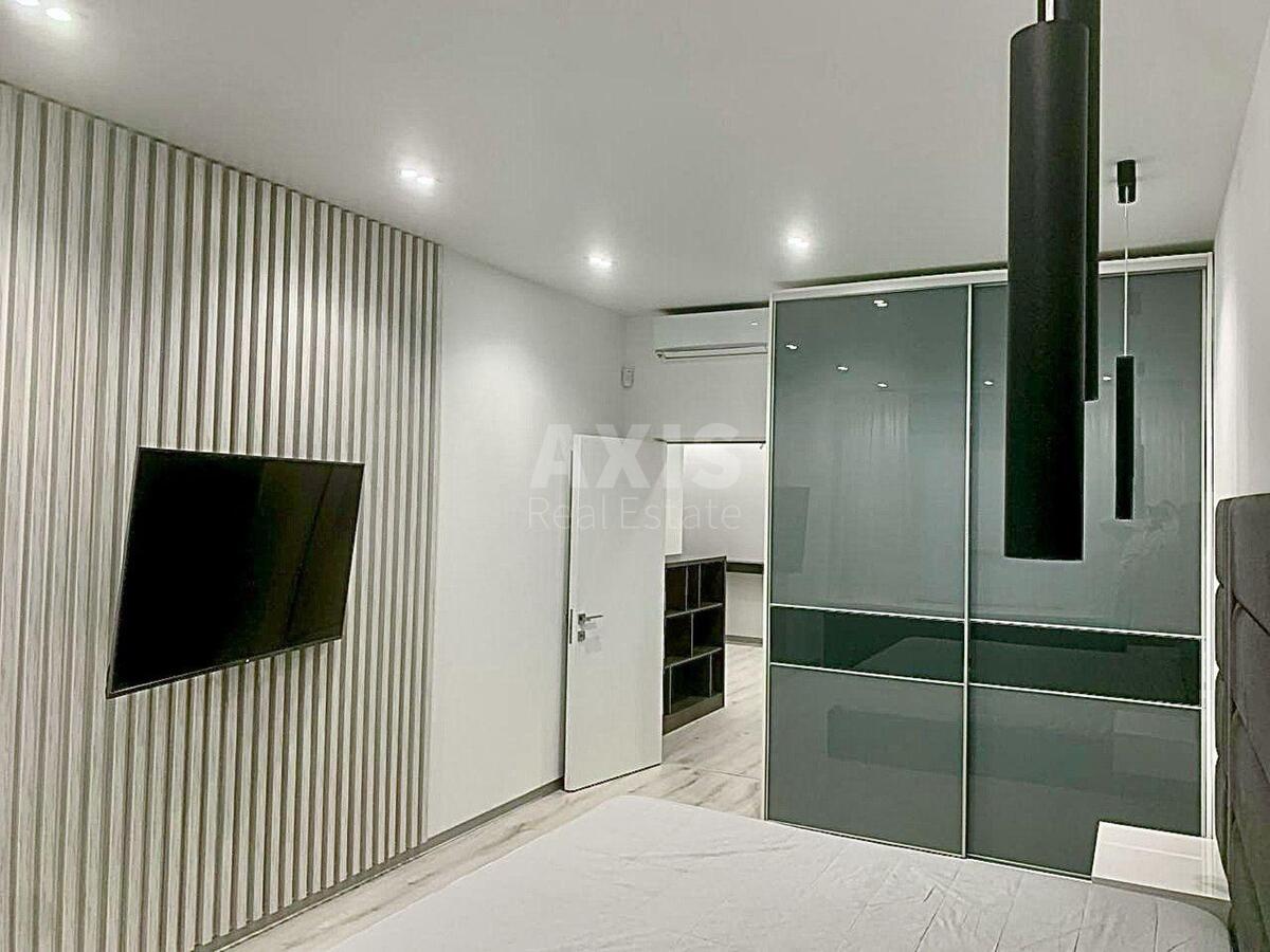 1k apartment vul. Barbjusa Anri 28А598037