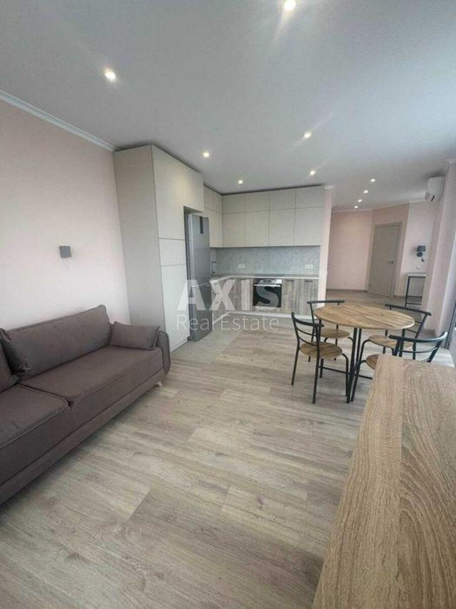 2k apartment vul. Zabolotnogo Akademika 1б2