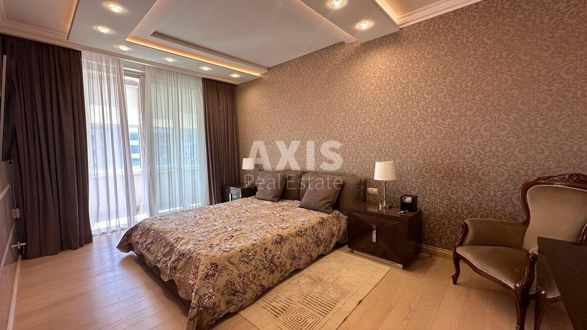 3k apartment vul. Barbjusa Anri 37/15