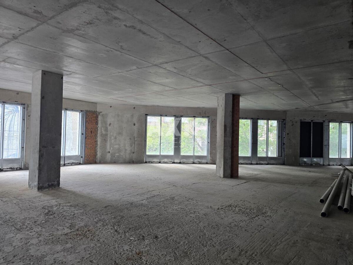 Trade object vul. Antonovycha 136, 600m2587513