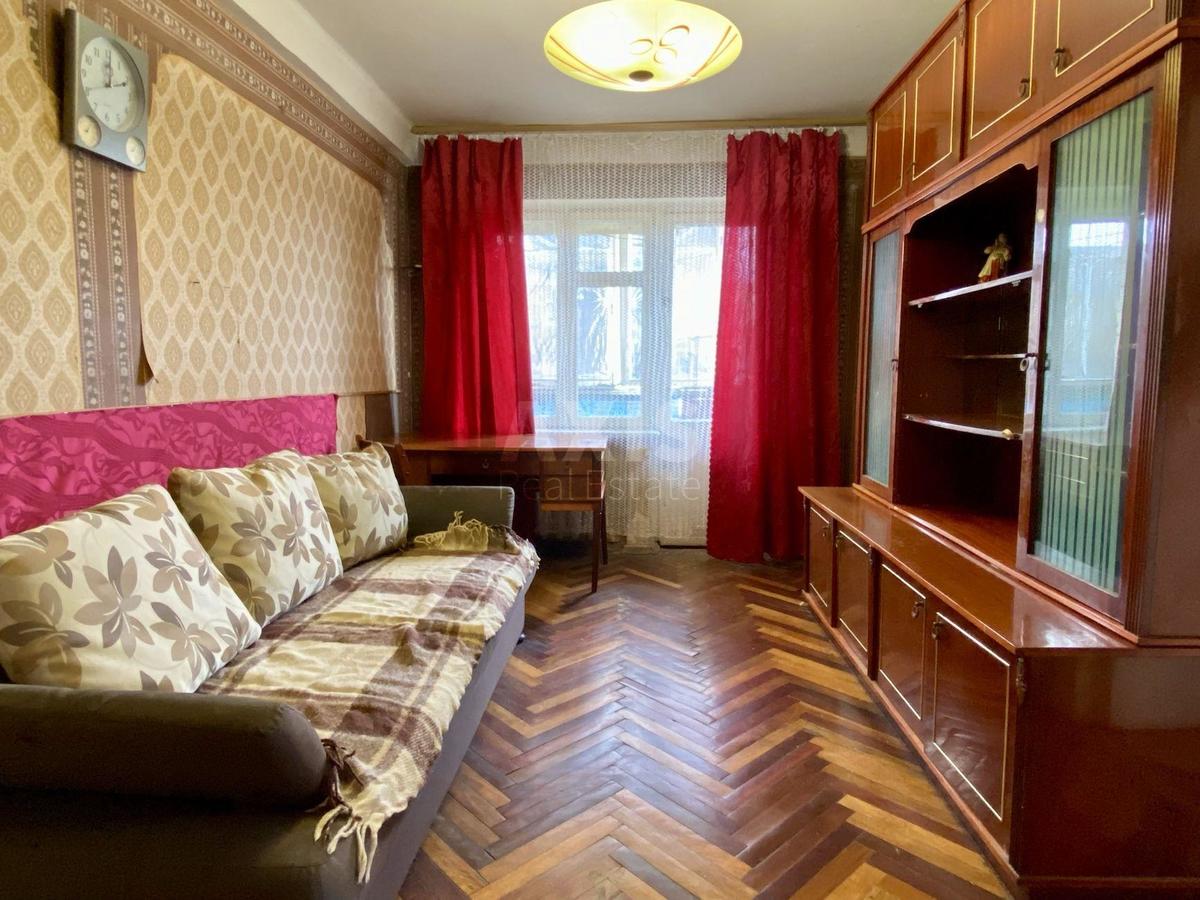 2к квартира ул. Захаровская 10
