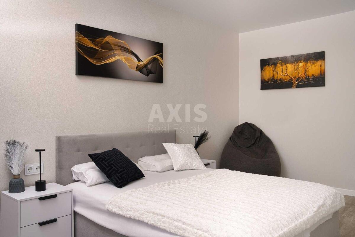 1k apartment vul. Rusovoi' Sofii' 7Б564463
