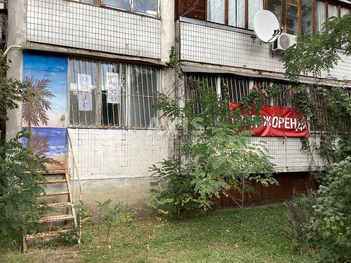 Объект торговли пр-т Оболонский 9А, 106м25989411