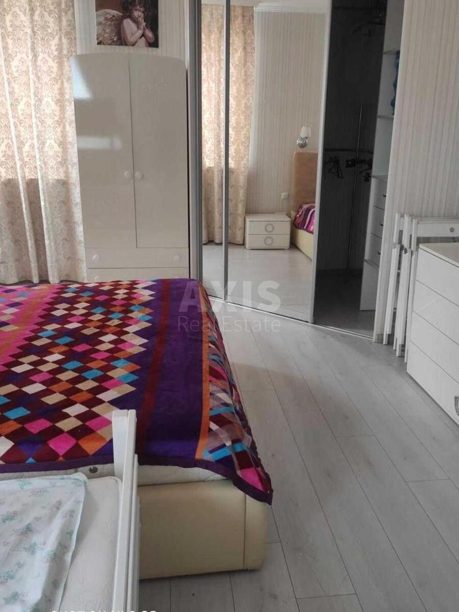 3k apartment pr-t Lobanovs'kogo 6А1