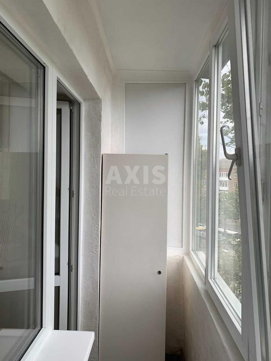 1k apartment vul. Degtjarivs'ka 95