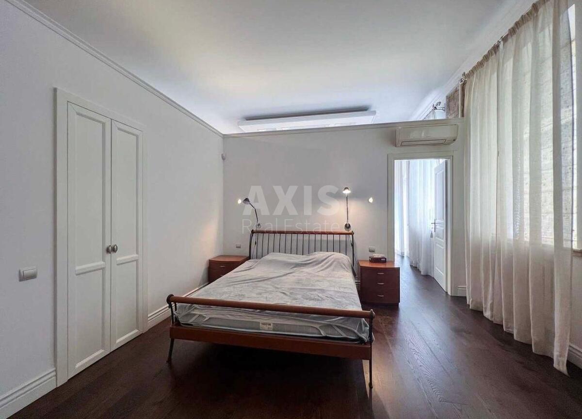2k apartment vul. Tarasivs'ka 164