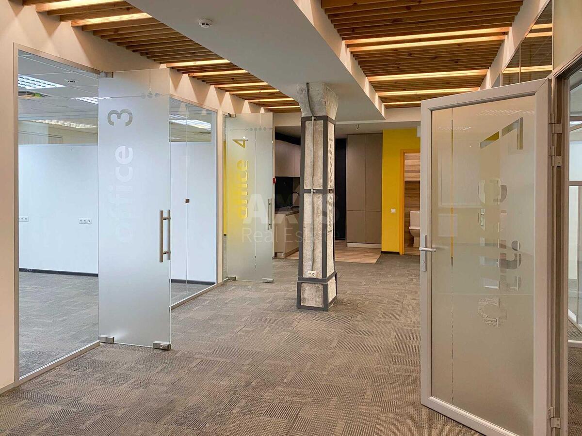 Office vul. Pymonenka Mykoly 13, 228m21
