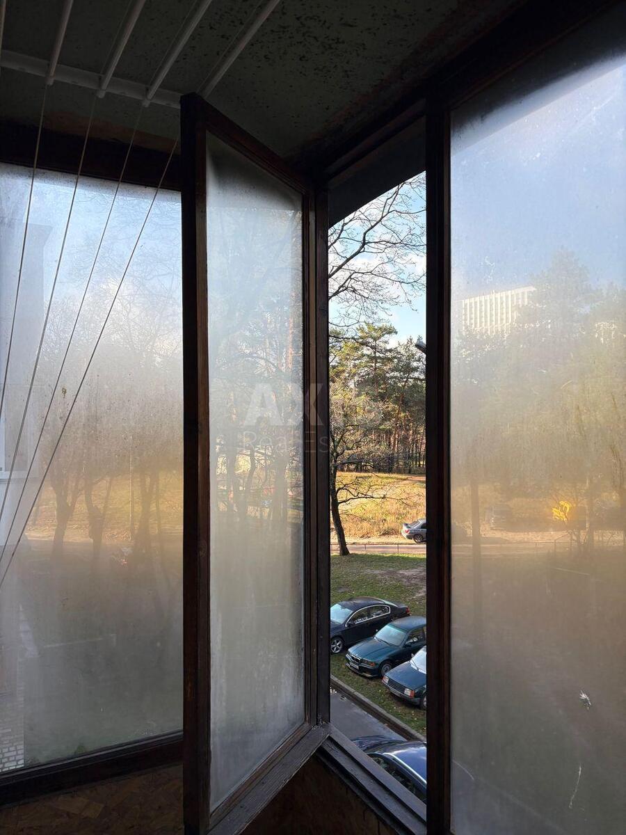 2k apartment vul. Myropil's'ka 31А6210716