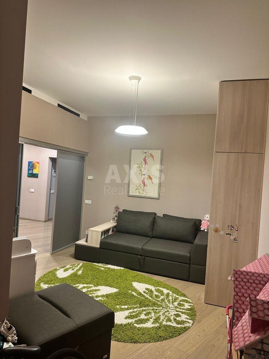 6k apartment vul. Staronavodnyc'ka 6Б578669