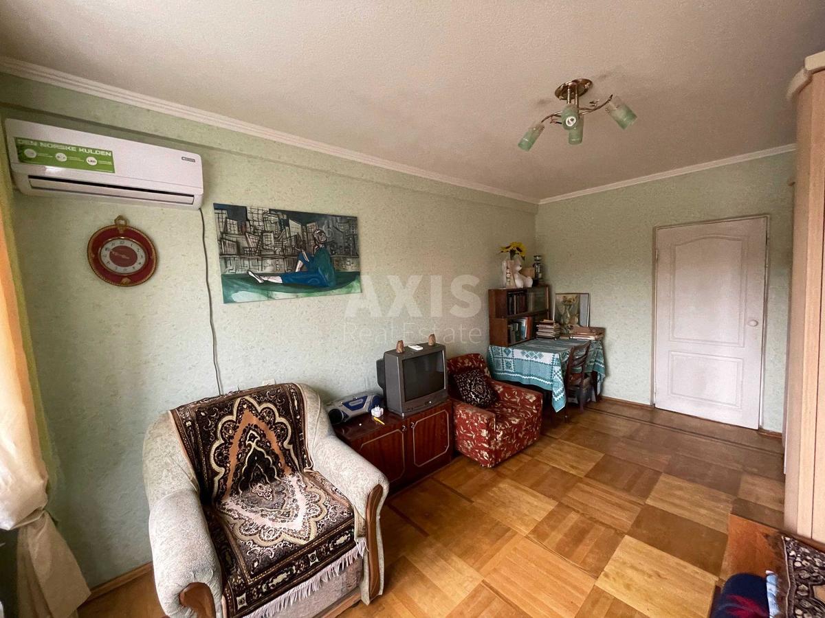 2к квартира бул. Перова 8421523