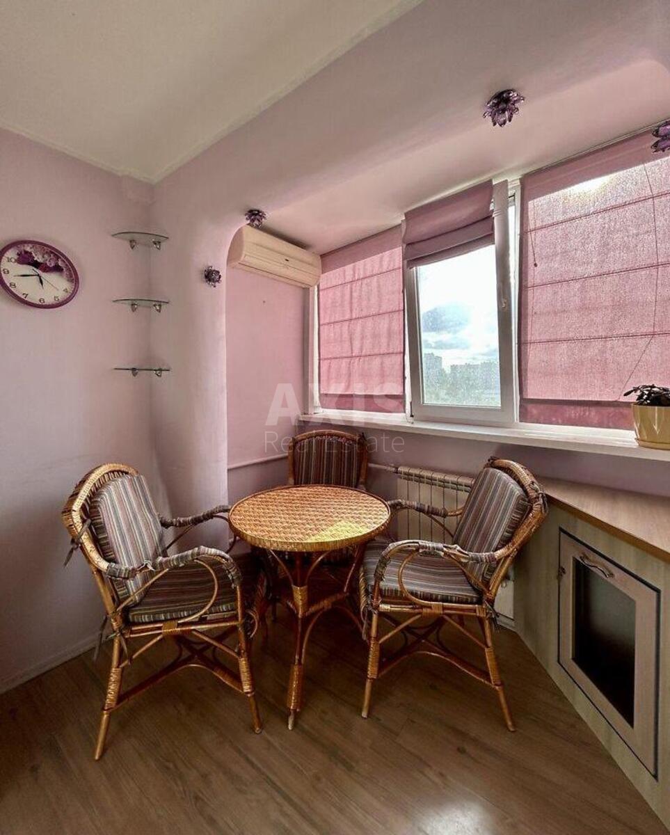 1k apartment vul. Geroi'v Dnipra 38Є622570