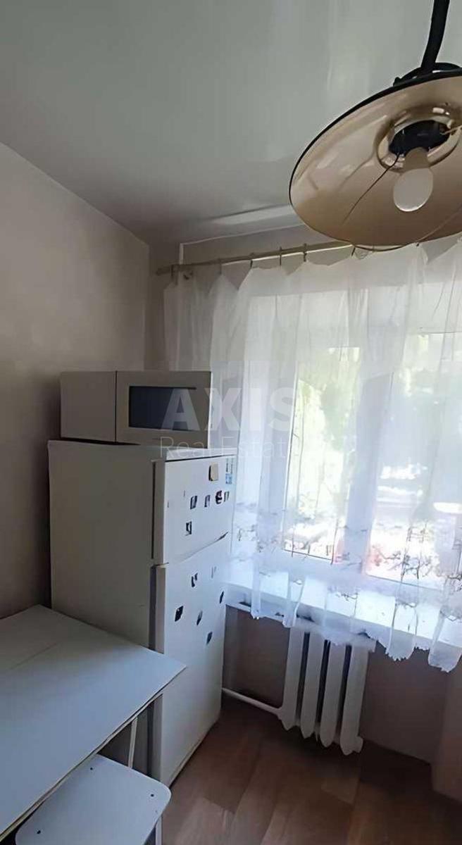 2k apartment vul. Krasnova Mykoly 8А1