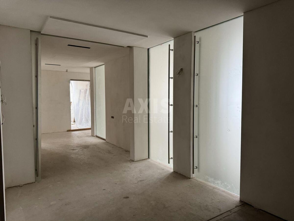 4k apartment vul. Mykil's'ko-Slobids'ka 1А