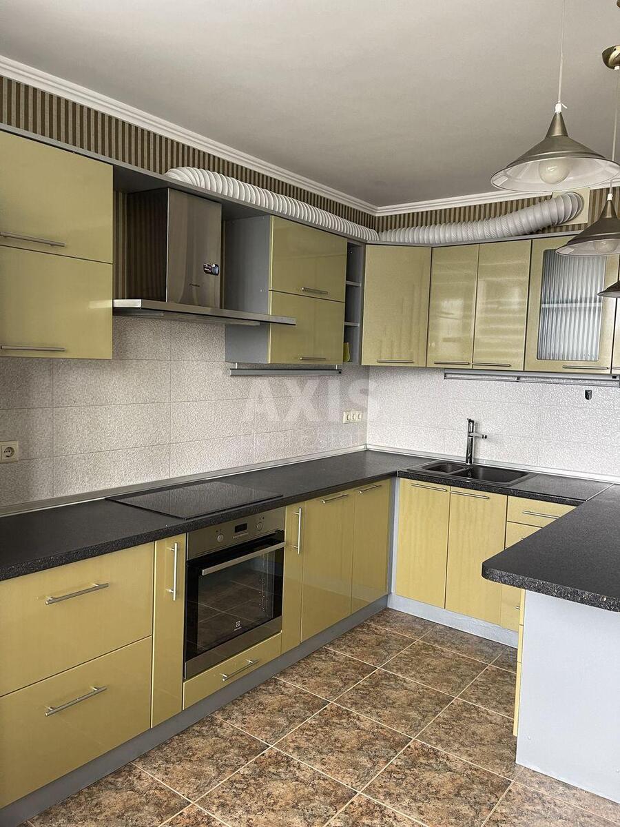 2k apartment nab. Dniprovs'ka 19