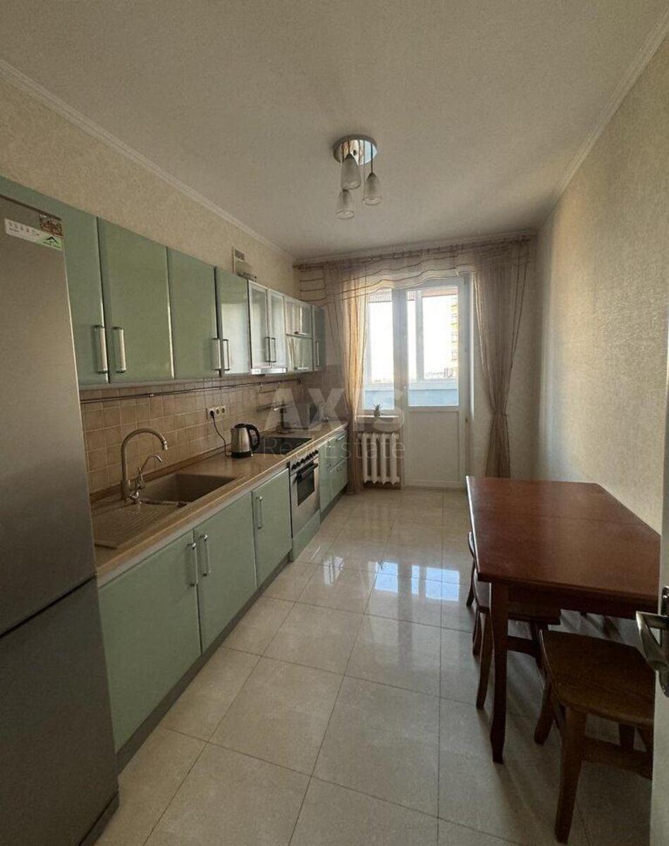 3k apartment vul. Staronavodnyc'ka 4592800